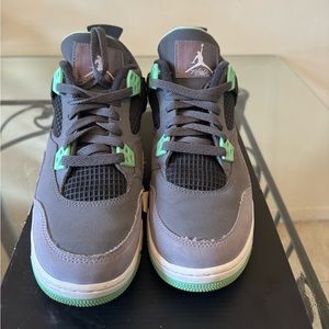 Air Jordan 4 retro - Green Glow